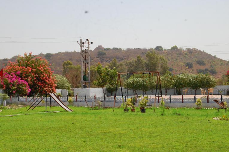 Hotel Sambodhi Bhopal Dış mekan fotoğraf